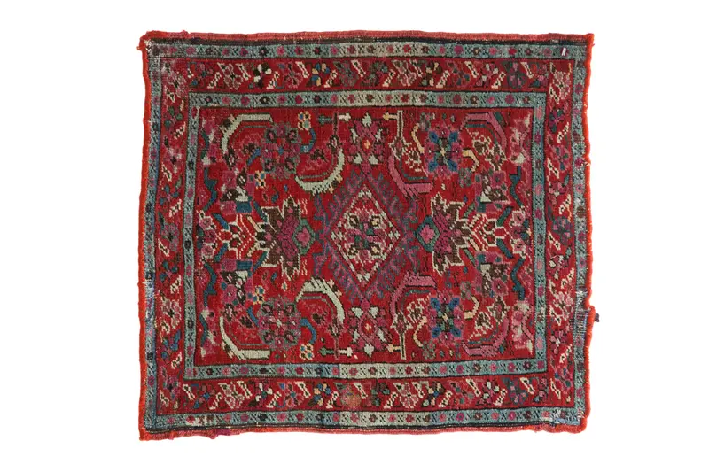 1.5x2 Antique Bakshaish Square Rug Mat