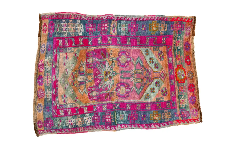 2.5x3.5 Vintage Kars Rug