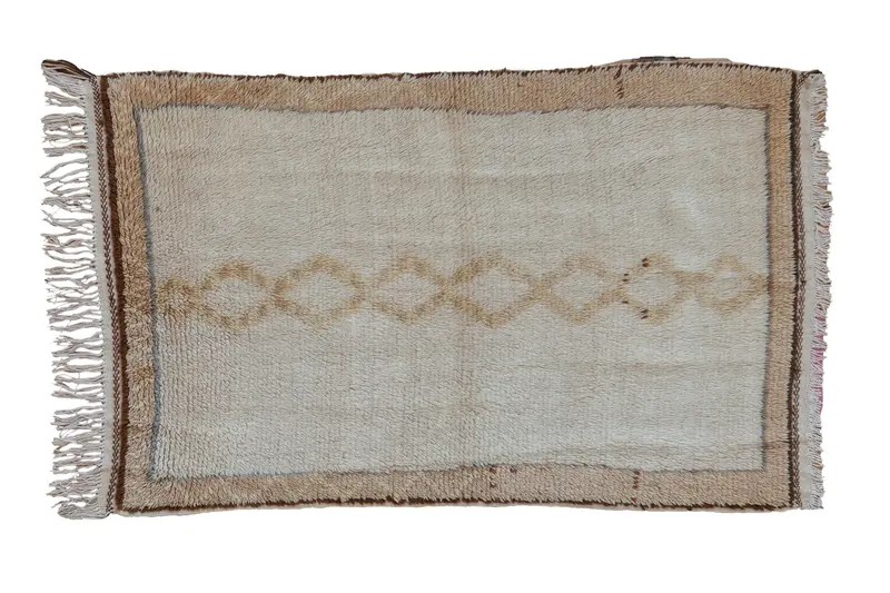 2.5x4.5 Vintage Moroccan Rug
