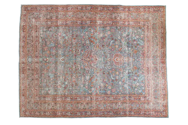 8.5x11.5 Vintage Distressed Meshed Carpet