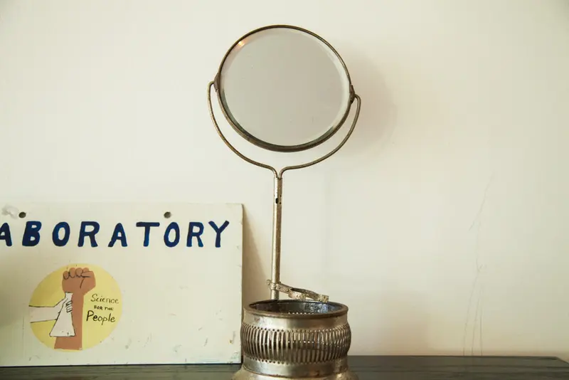 Antique Lightweight Shaving Mirror on Stand With Brush