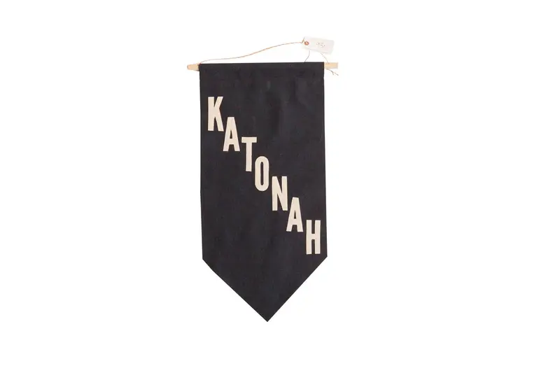 LG Katonah Felt Flag Banner