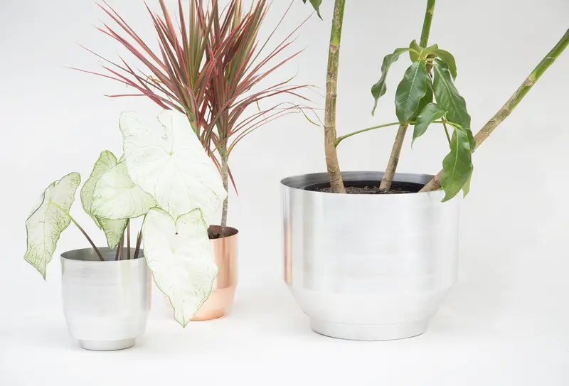 Yield Modern Aluminum Planter 16"